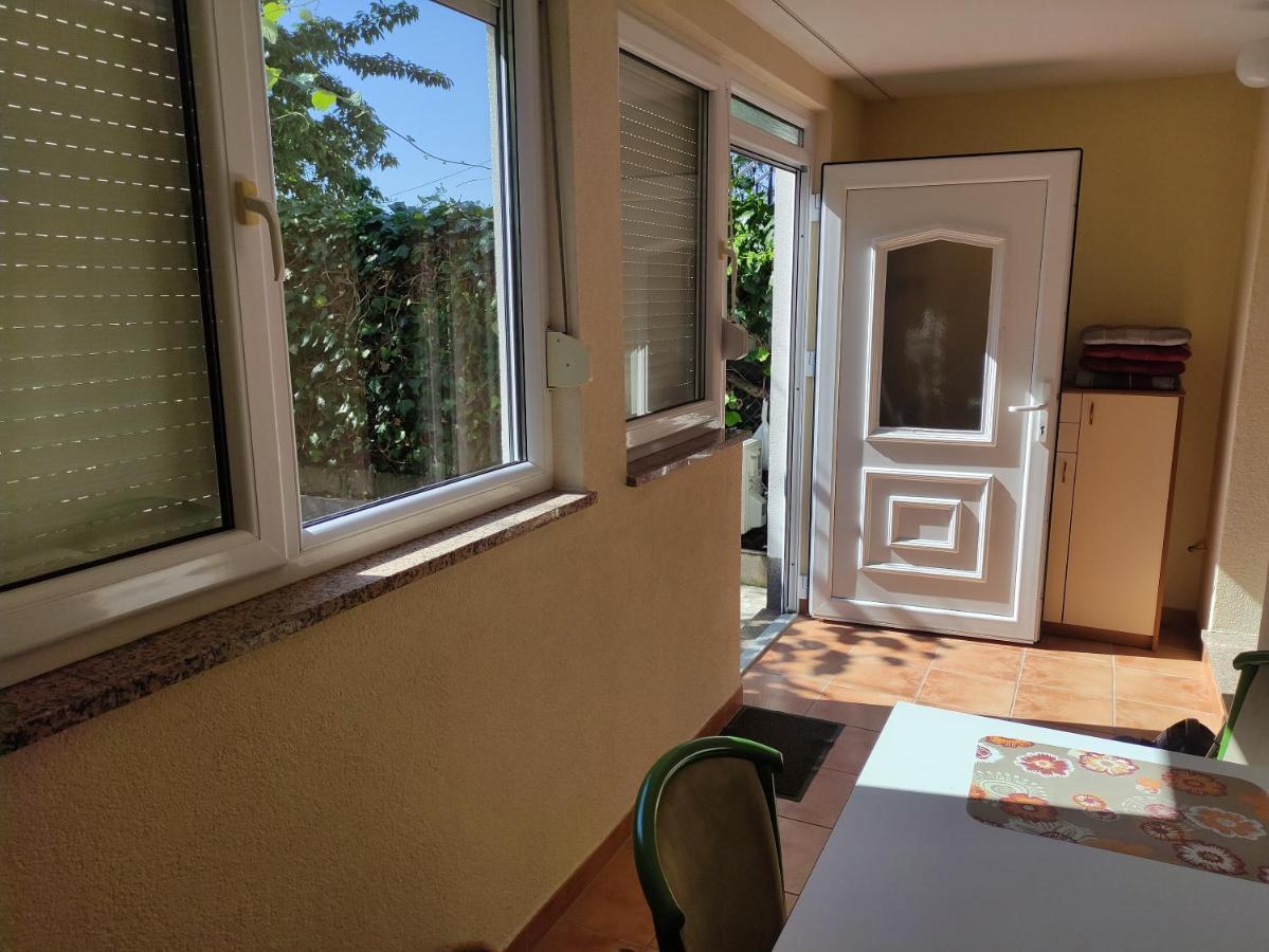 Apartment Valenta Poreč Exterior foto